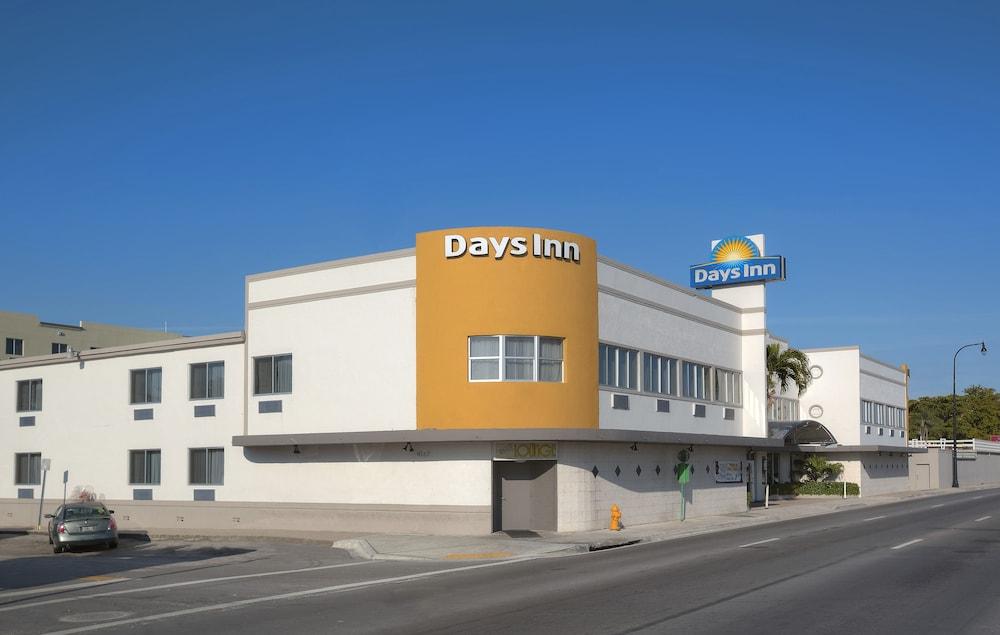 Days Inn By Wyndham Miami Airport North Miami Springs Bagian luar foto