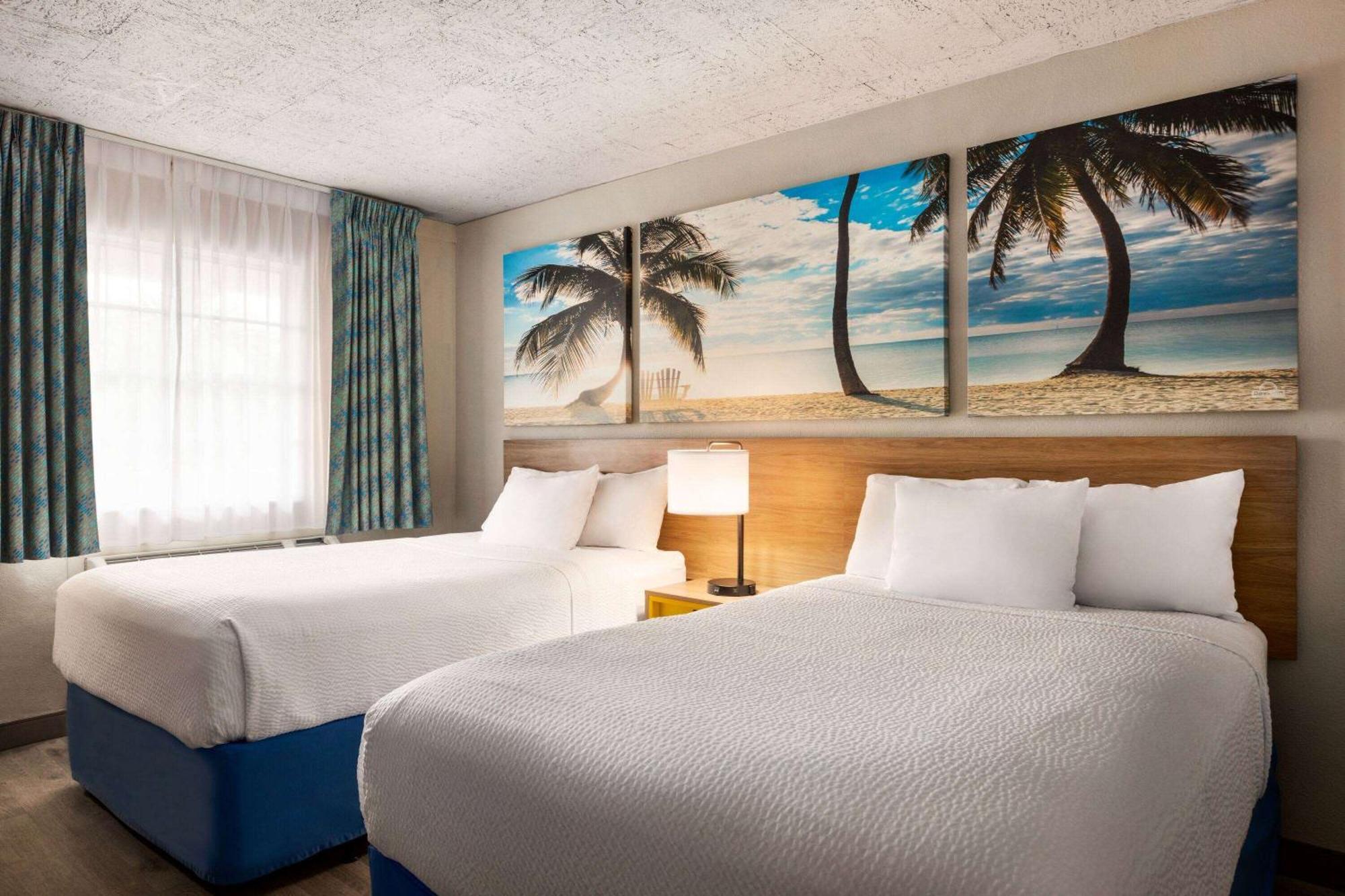 Days Inn By Wyndham Miami Airport North Miami Springs Bagian luar foto