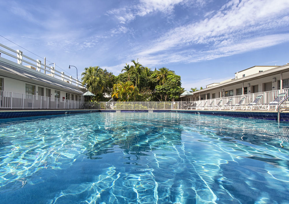 Days Inn By Wyndham Miami Airport North Miami Springs Bagian luar foto